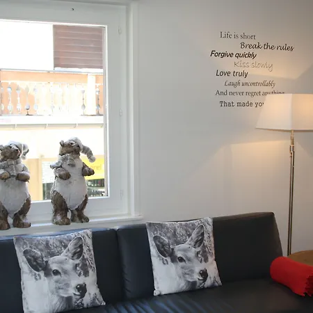 아파트 & Elegant Apartments,partially With Fireplace, By *