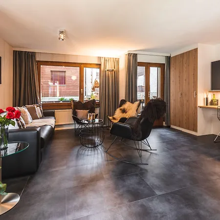& Elegant Apartments,partially With Fireplace, By Zermatt