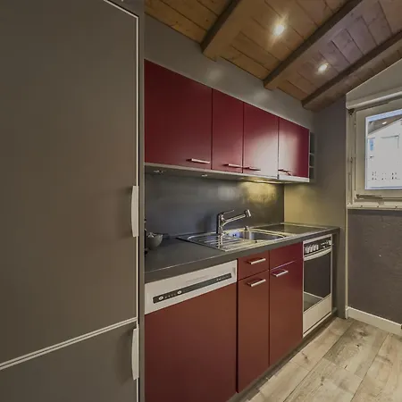 Apartament & Elegant Apartments,partially With Fireplace, By