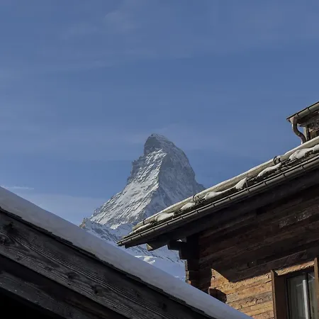 Apartament & Elegant Apartments,partially With Fireplace, By