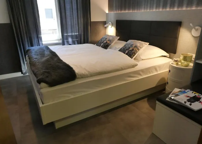 Apartament & Elegant Apartments,partially With Fireplace, By Zermatt