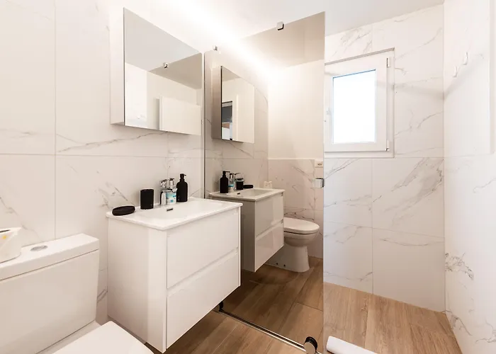 Apartament & Elegant Apartments,partially With Fireplace, By Zermatt