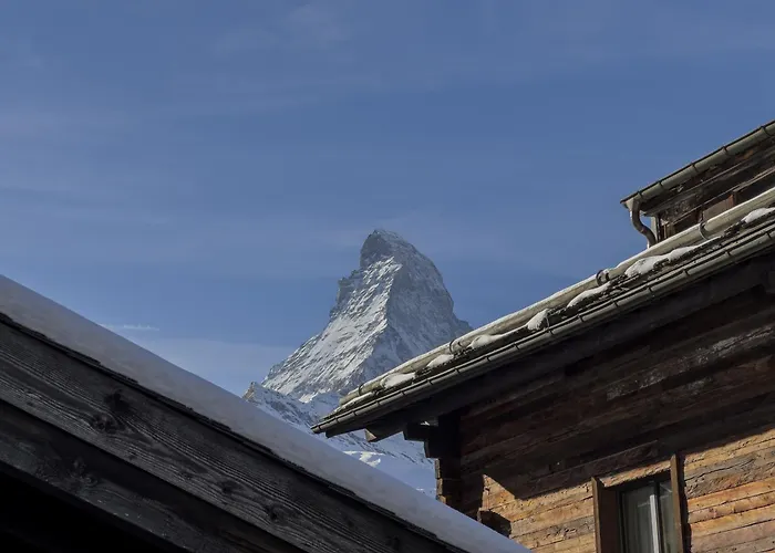 Apartament & Elegant Apartments,partially With Fireplace, By