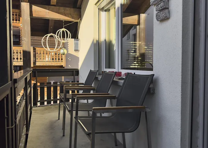 Apartament & Elegant Apartments,partially With Fireplace, By *