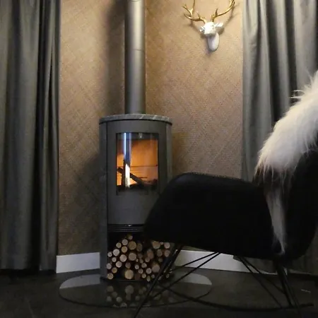 Apartament & Elegant Apartments,partially With Fireplace, By