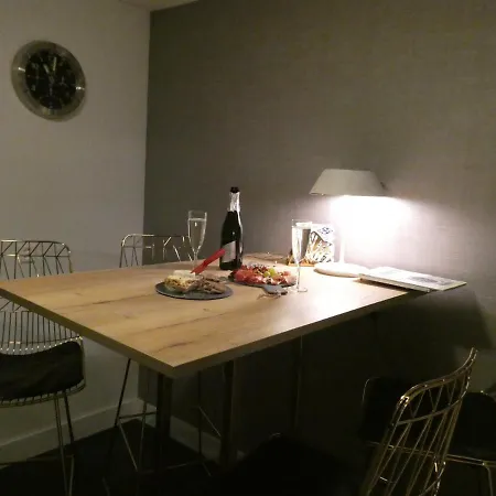 Apartament & Elegant Apartments,partially With Fireplace, By