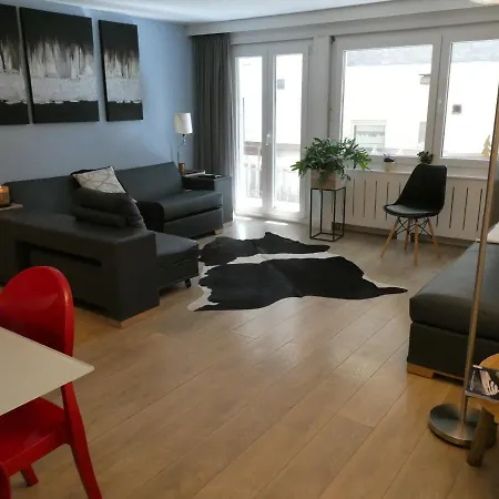 Apartament & Elegant Apartments,partially With Fireplace, By Zermatt