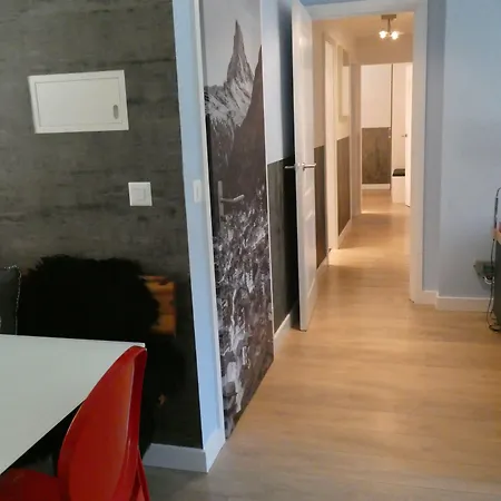 & Elegant Apartments,partially With Fireplace, By Apartamento *