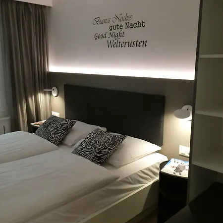 Apartament & Elegant Apartments,partially With Fireplace, By Zermatt