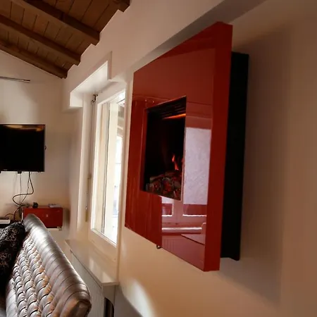 Apartment & Elegant Apartments,partially With Fireplace, By