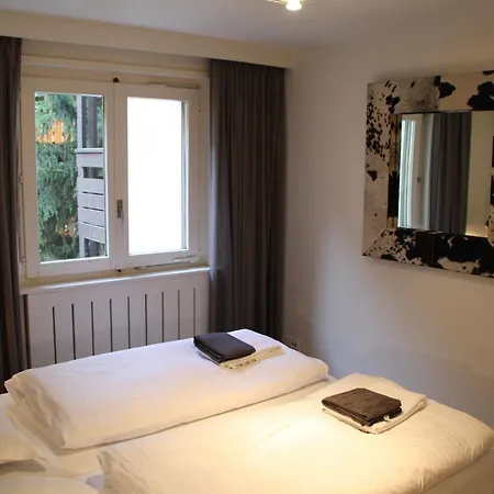 Apartment & Elegant Apartments,partially With Fireplace, By Zermatt