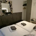 Apartment Central & Elegant Apartments,Partially With Fireplace, By Zermatt Rental